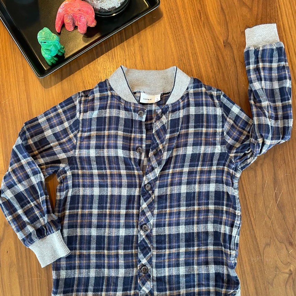 Plaid shirt, Name it. Size 5.